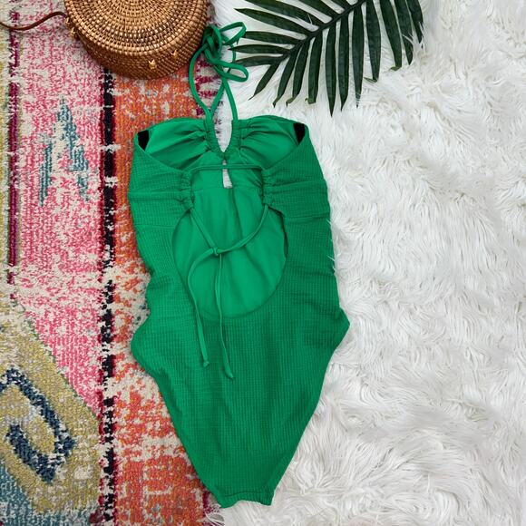 BECCA Green Halter Textured Padded Cut Out Tie Back One Piece Swimsuit Medium - Picture 2 of 6